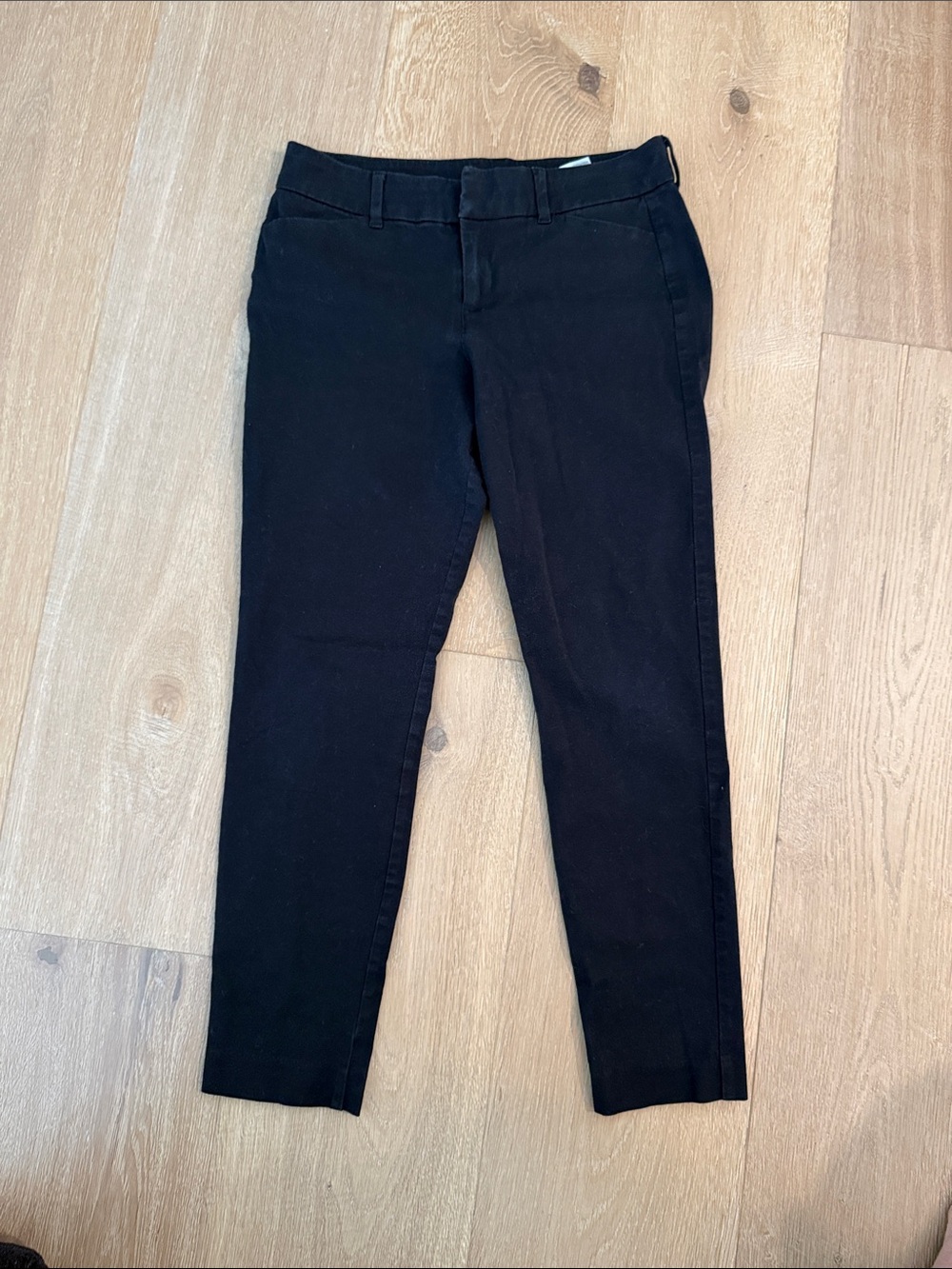 Old Navy Black Straight-Leg Women's Pants